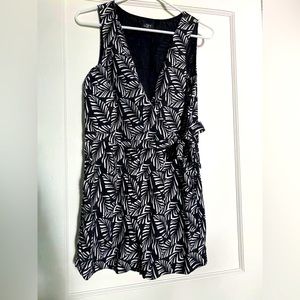 2 petite loft romper